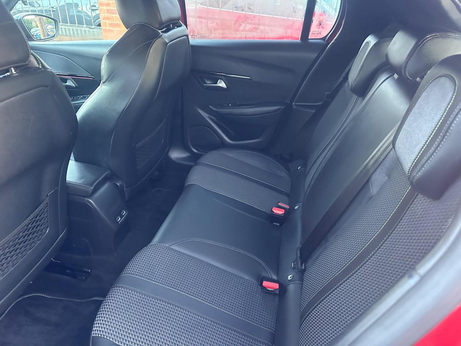 Used Peugeot 208 2023 for sale - 76817978: Photo 11