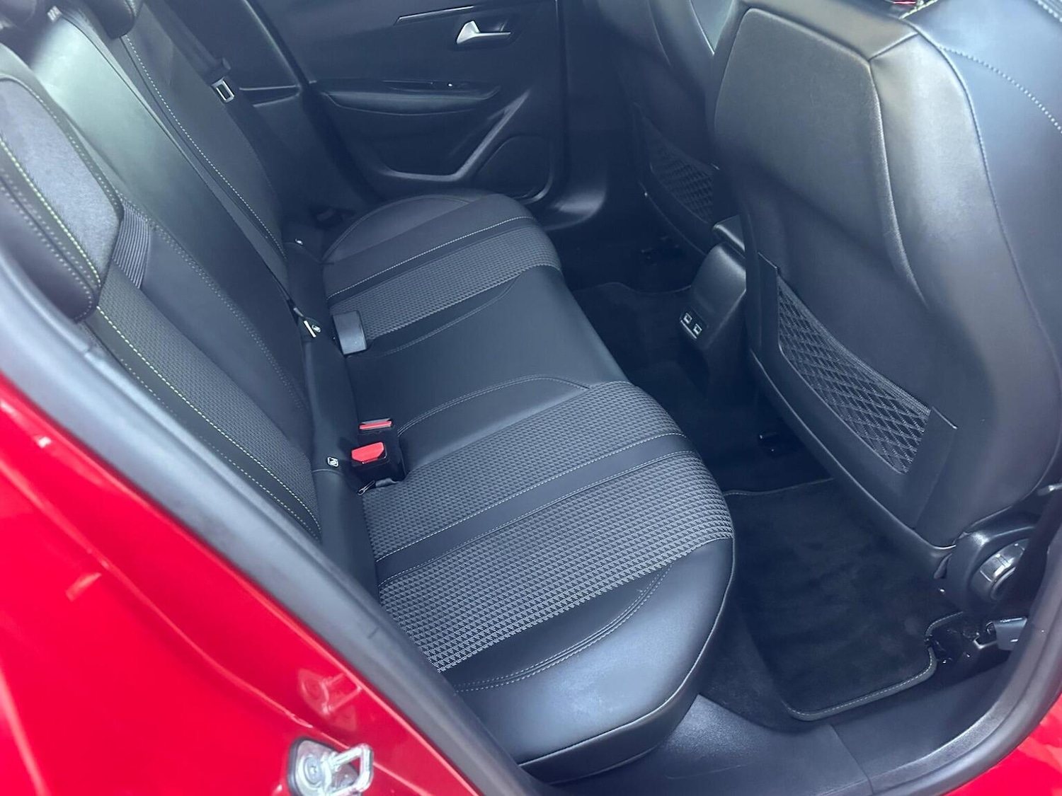 Used Peugeot 208 2023 for sale - 76817978: Photo 25