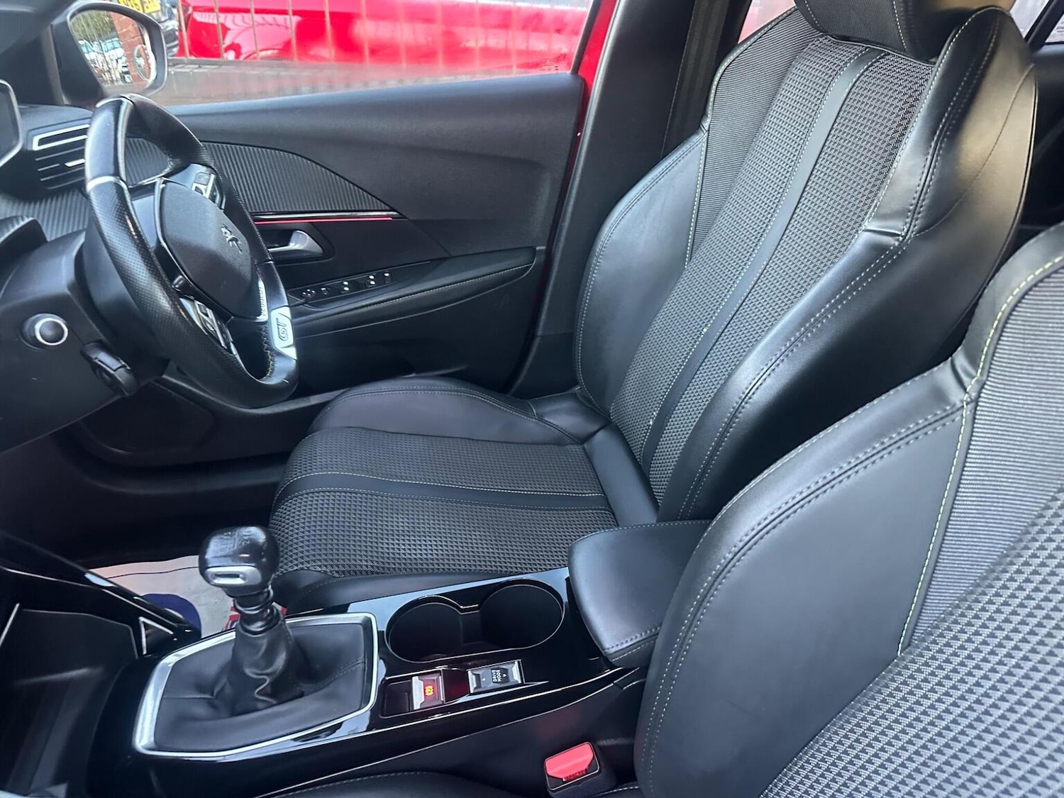 Used Peugeot 208 2023 for sale - 76817978: Photo 28