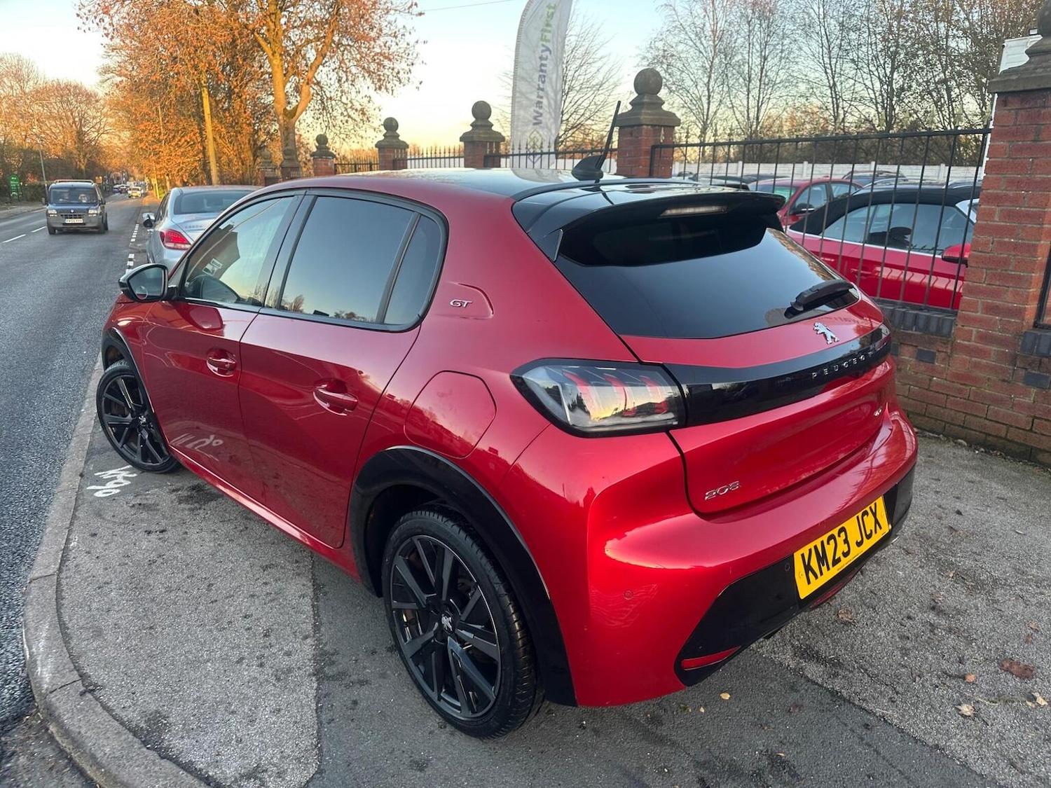 Used Peugeot 208 2023 for sale - 76817978: Photo 4