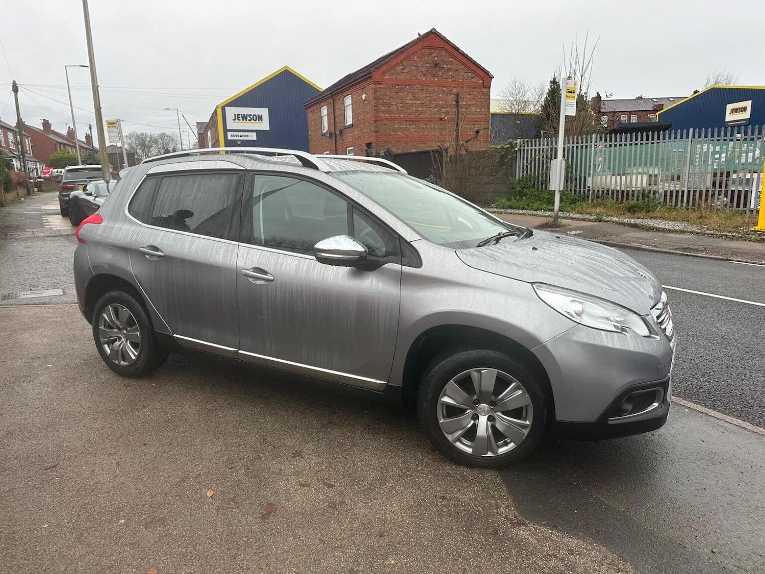 Used Peugeot 2008 2016 for sale - 76982716: Photo 4