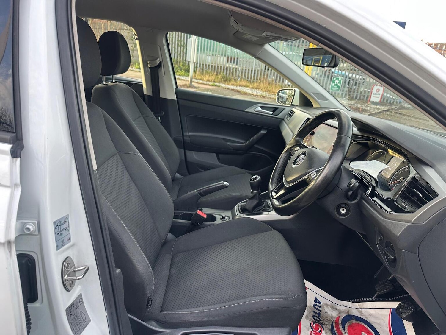 Used Volkswagen Polo 2018 for sale - 77207524: Photo 20