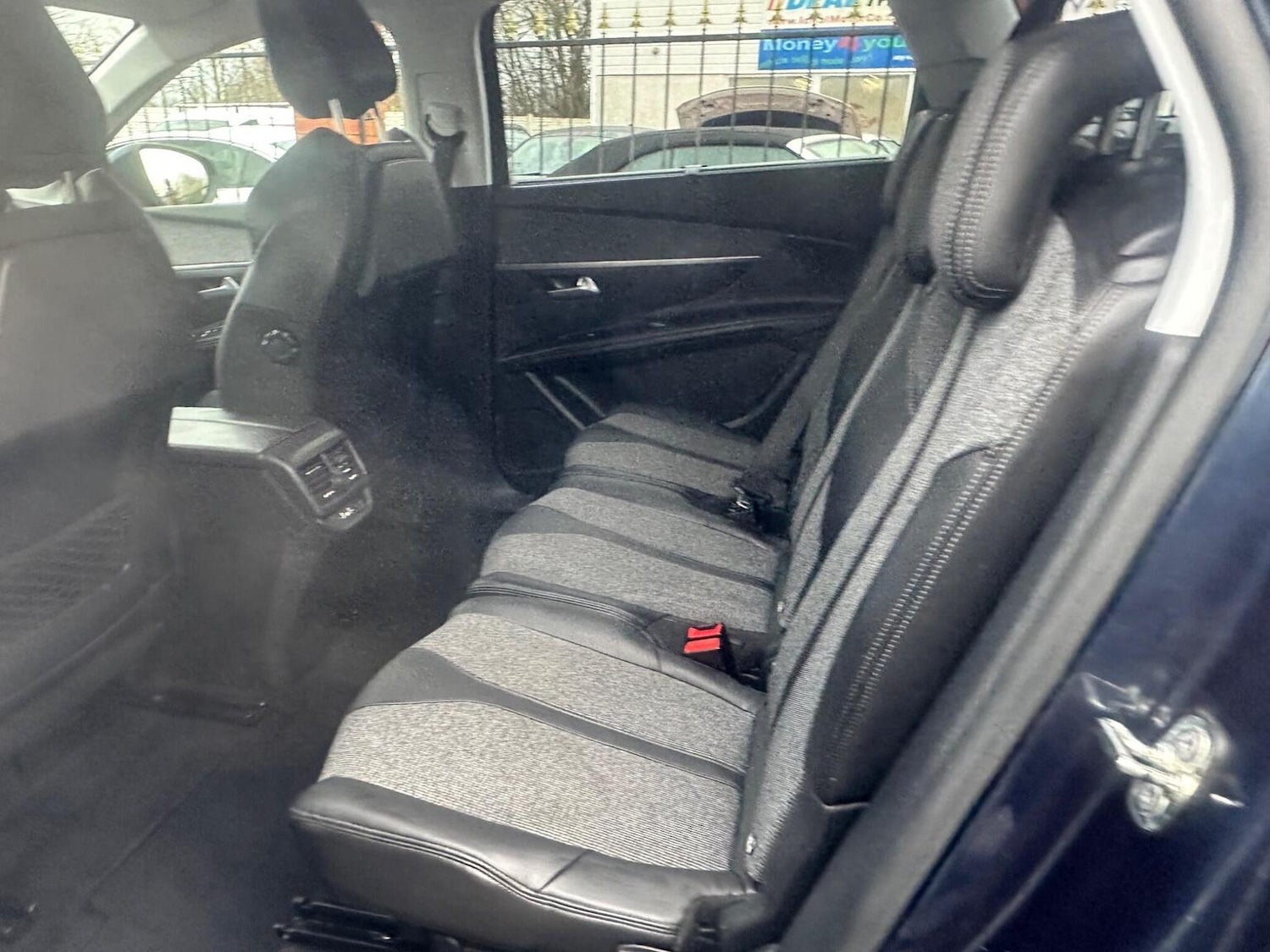 Used Peugeot 5008 2018 for sale - 77213453: Photo 18