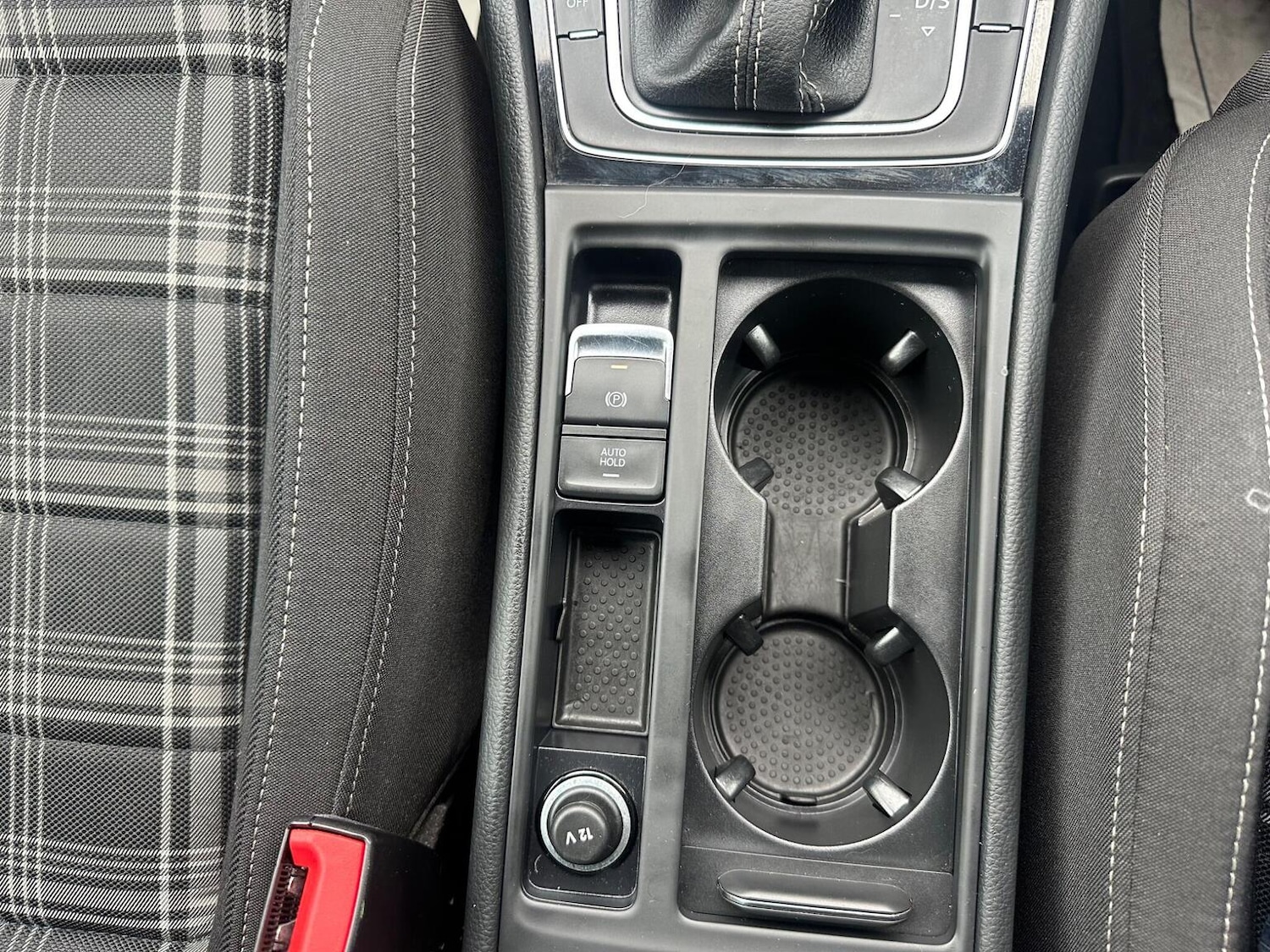 Used Volkswagen Golf 2017 for sale - 77303800: Photo 36