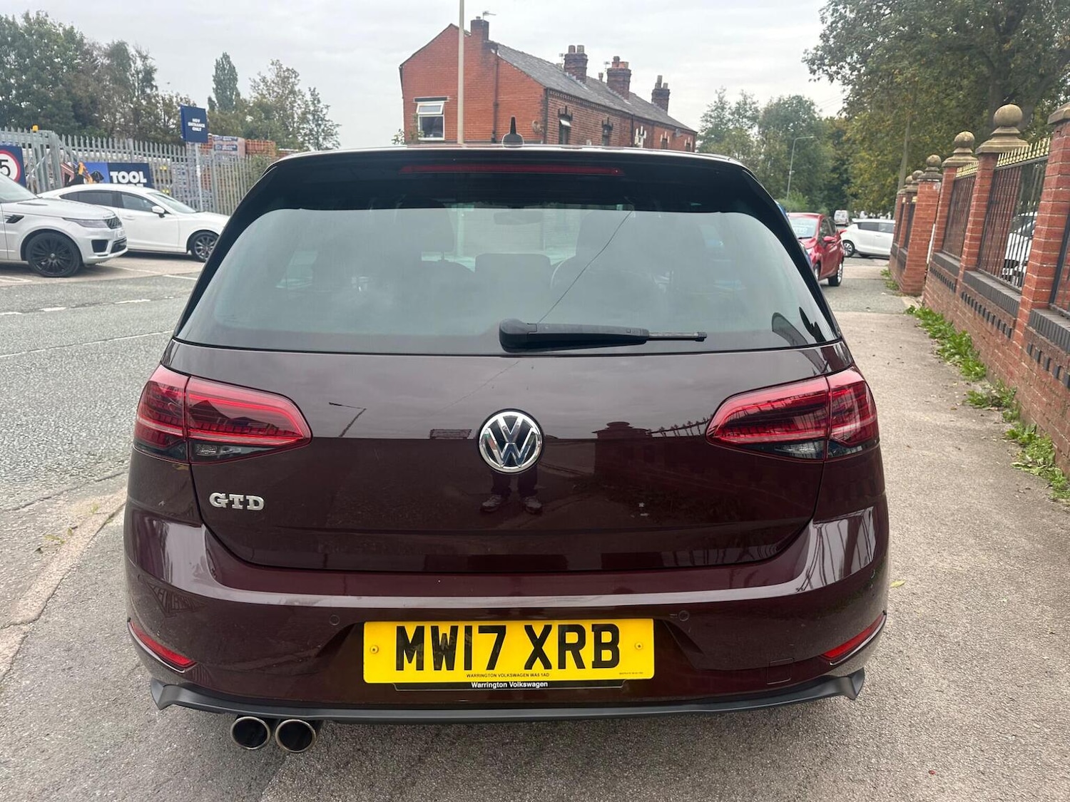 Used Volkswagen Golf 2017 for sale - 77303800: Photo 6