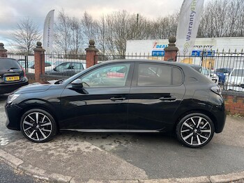 Used Peugeot 208 2020 for sale - 77056608: Photo