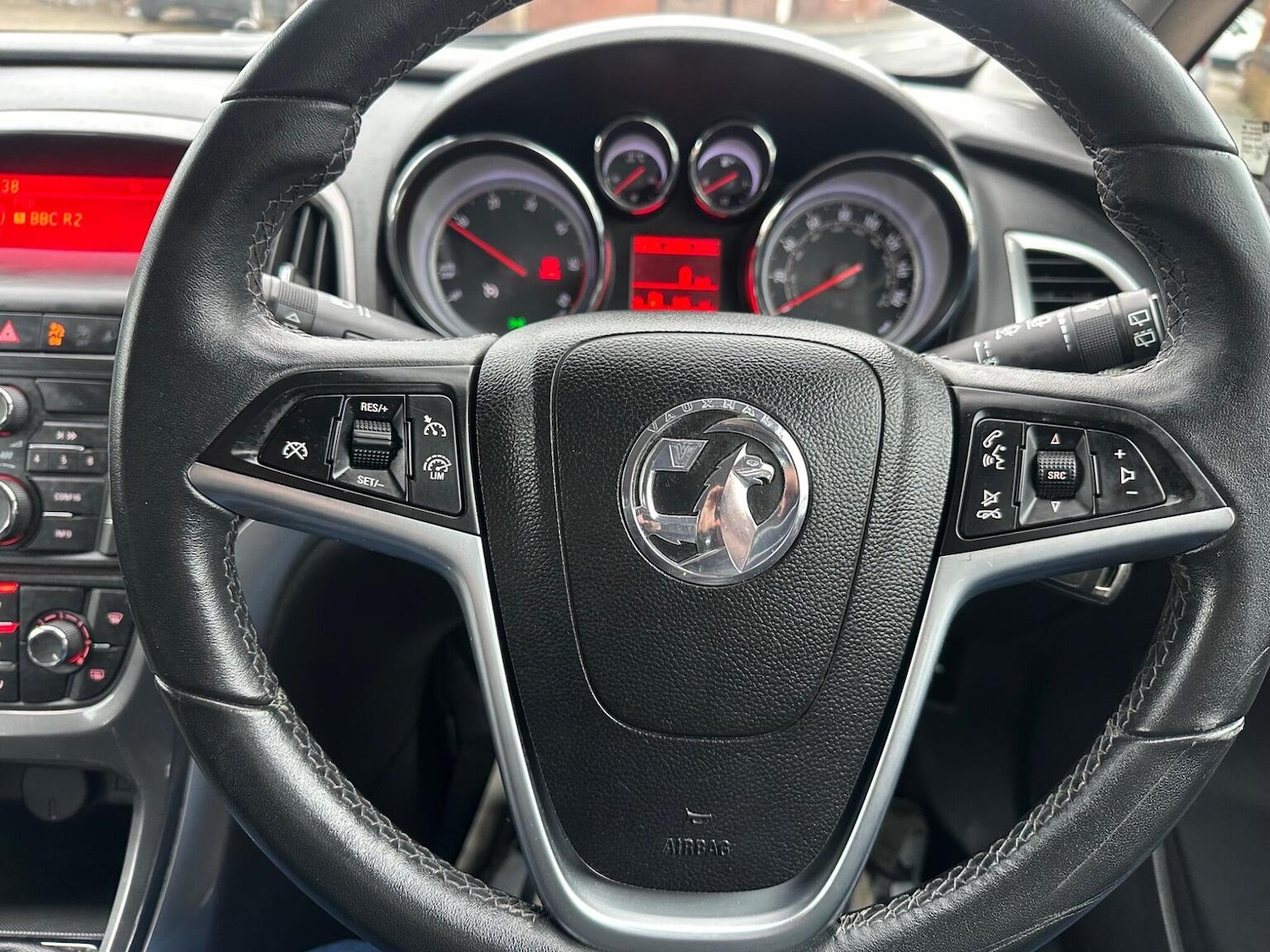 Used Vauxhall Astra 2012 for sale - 77251208: Photo 26