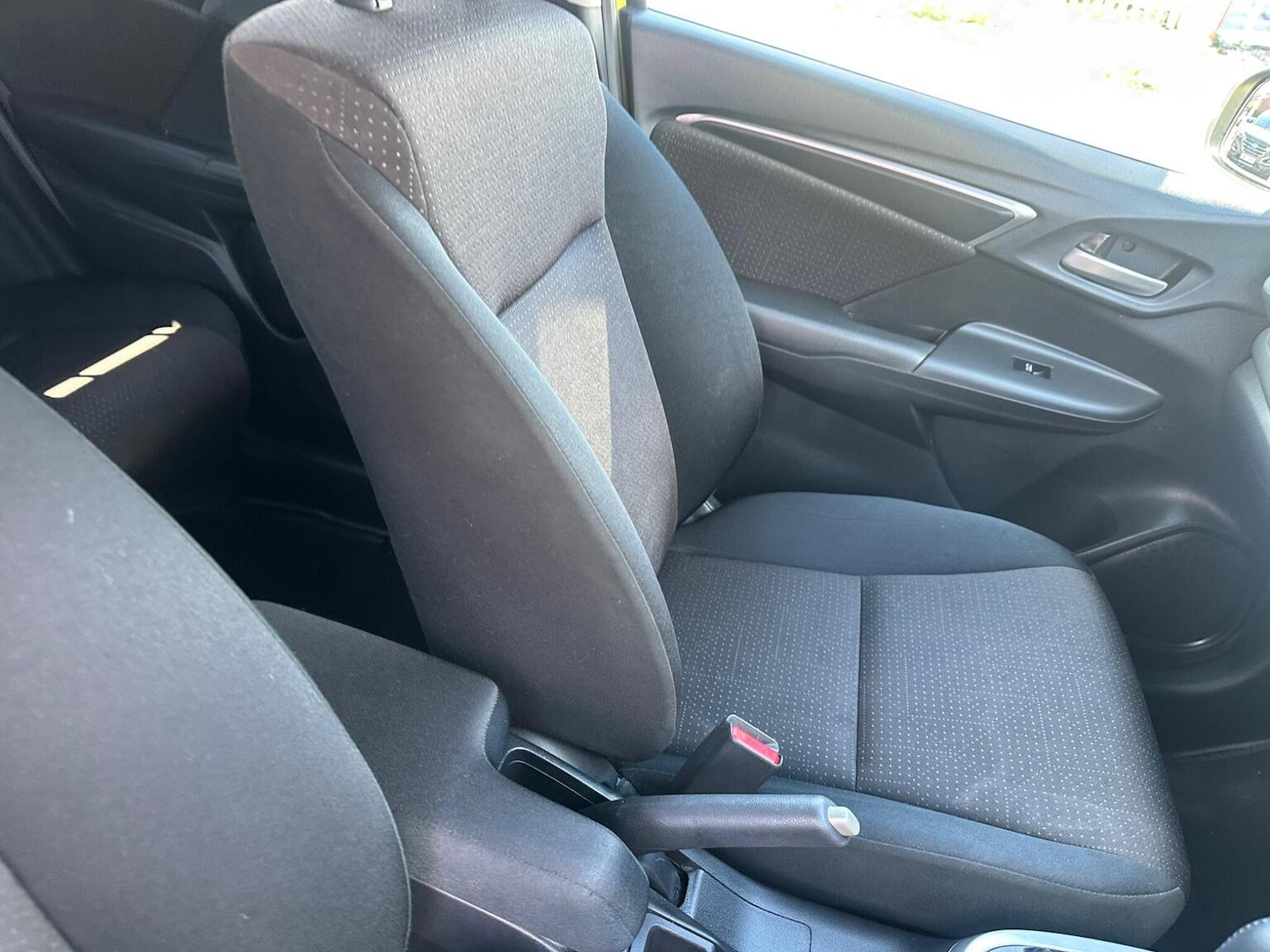 Used Honda Jazz 2015 for sale - 78112175: Photo 21