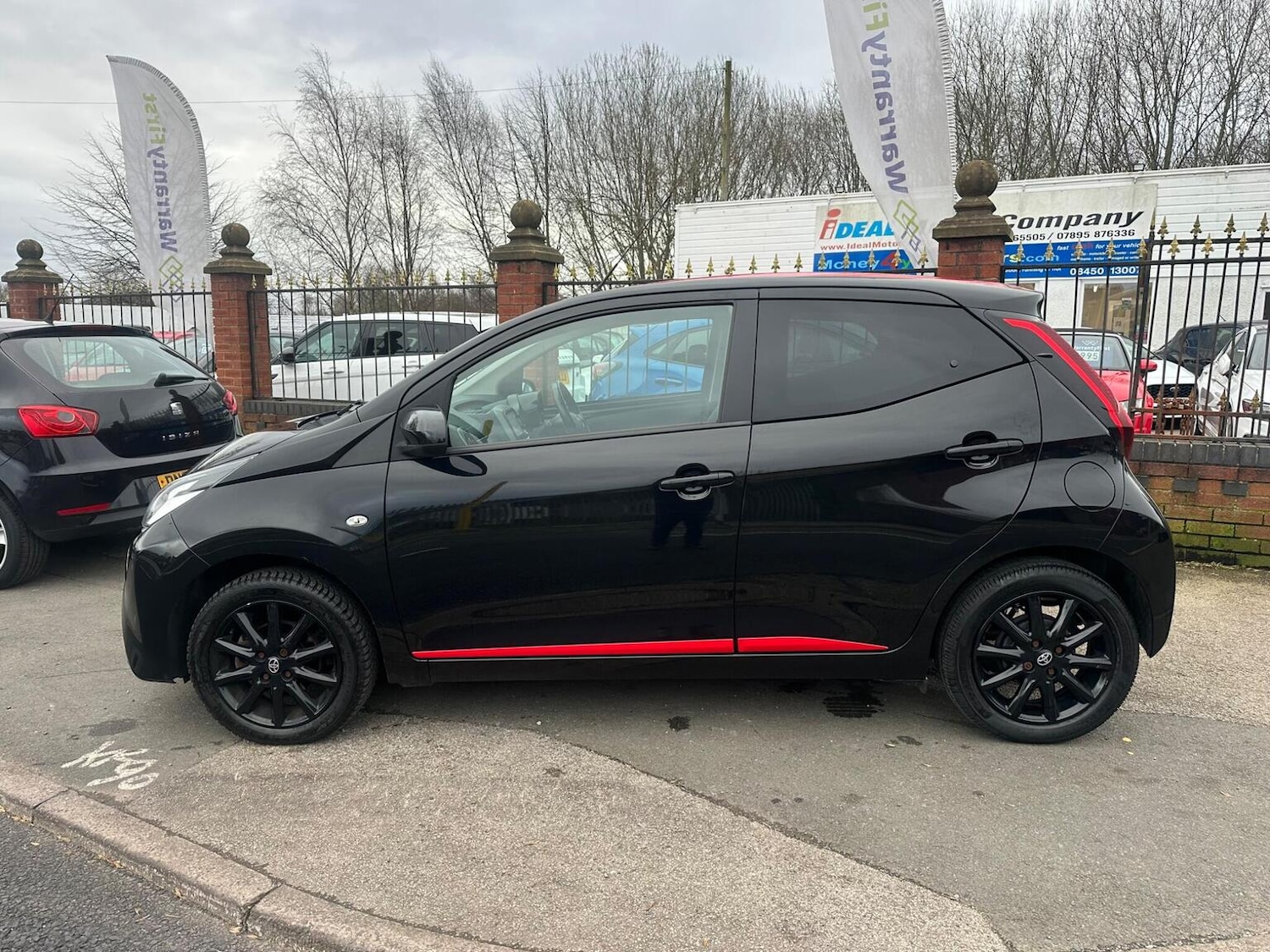 Used Toyota AYGO 2018 for sale - 77668530: Photo 10