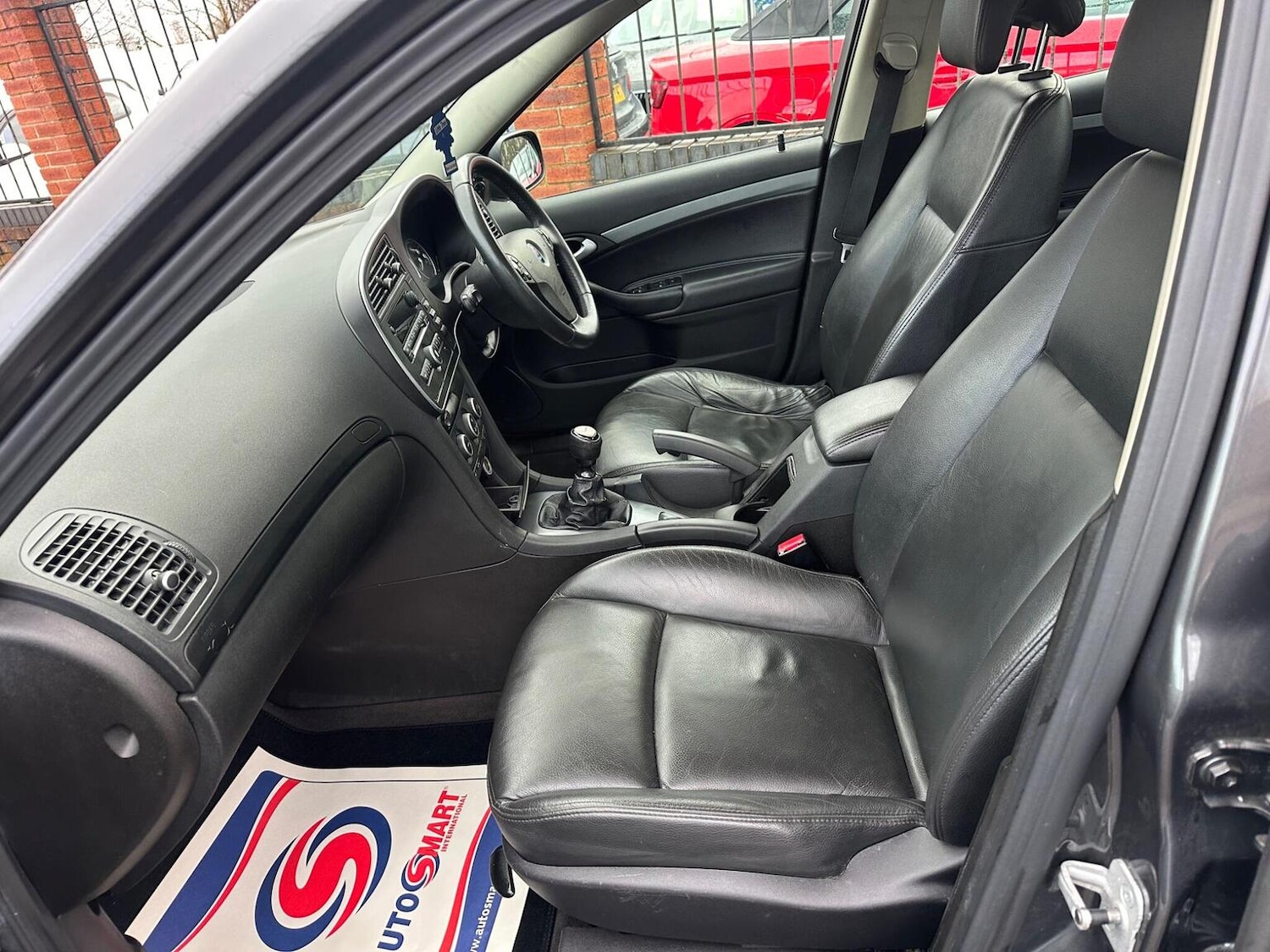 Used Saab 9-3 2011 for sale - 77245292: Photo 11