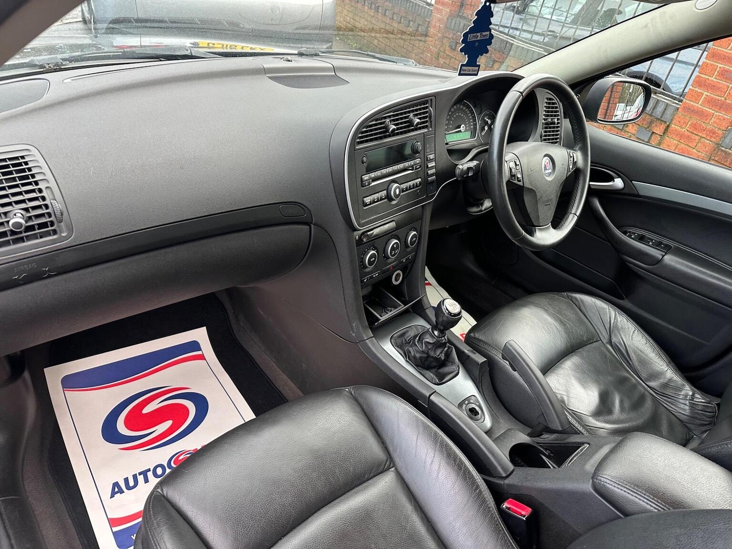 Used Saab 9-3 2011 for sale - 77245292: Photo 12