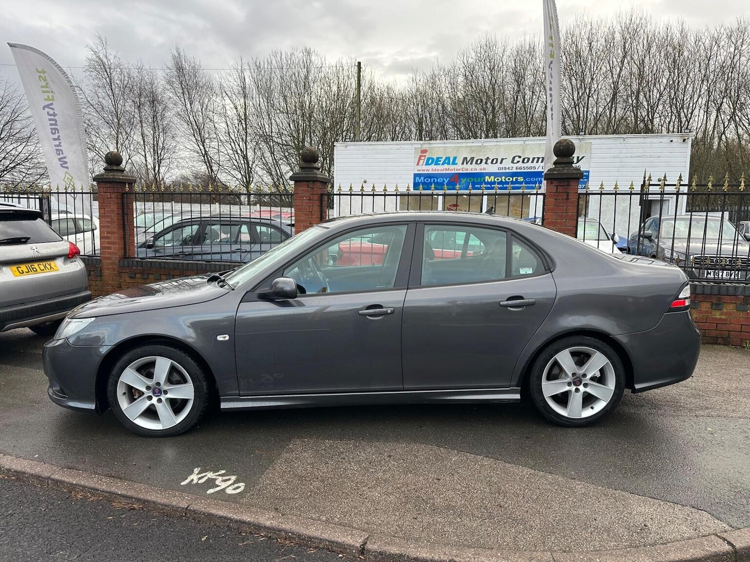 Used Saab 9-3 2011 for sale - 77245292: Photo 4