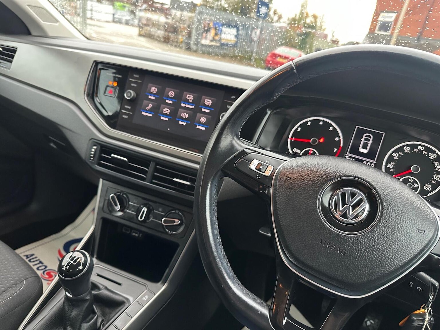Used Volkswagen Polo 2018 for sale - 76818004: Photo 28