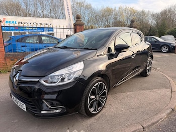 Used Renault Clio 2019 for sale - 77938228: Photo