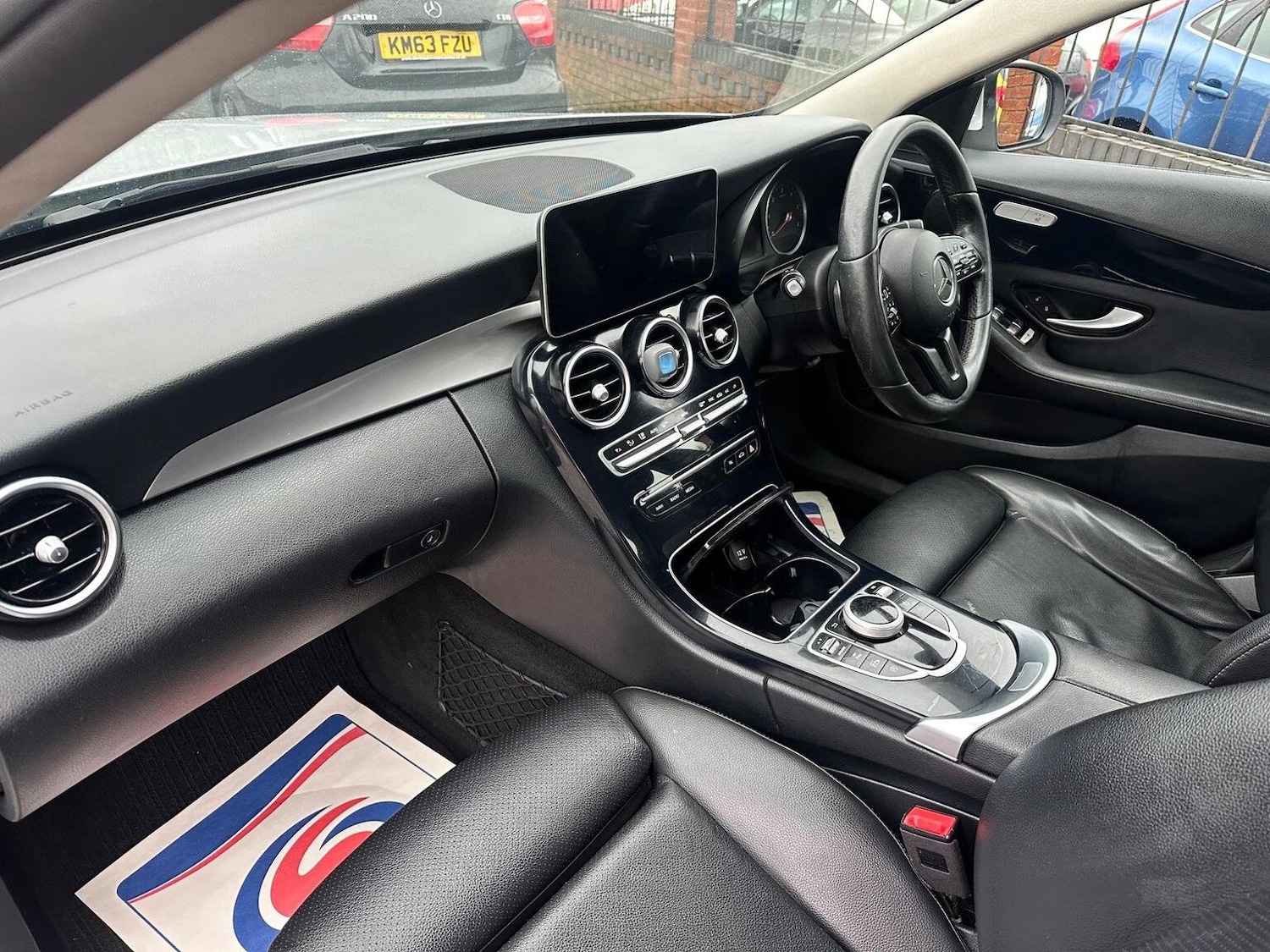 Used Mercedes-Benz C Class 2019 for sale - 76817984: Photo 12