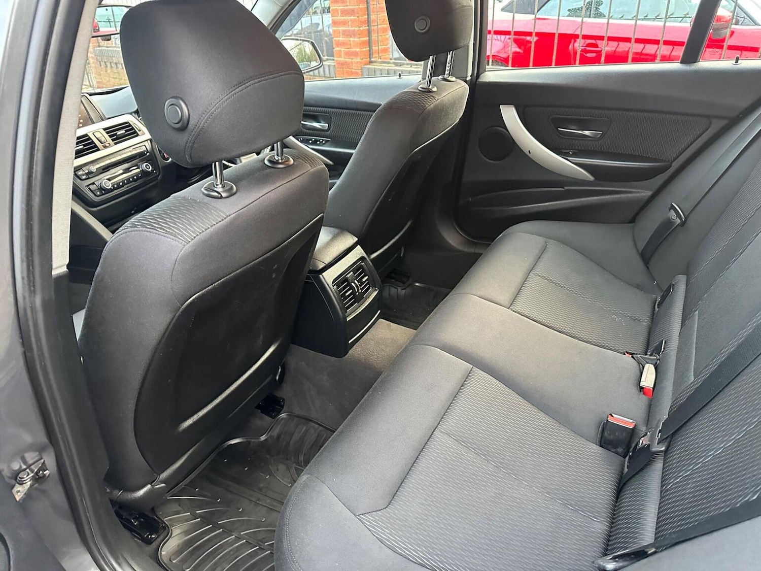 Used BMW 3 Series 2014 for sale - 77124235: Photo 17