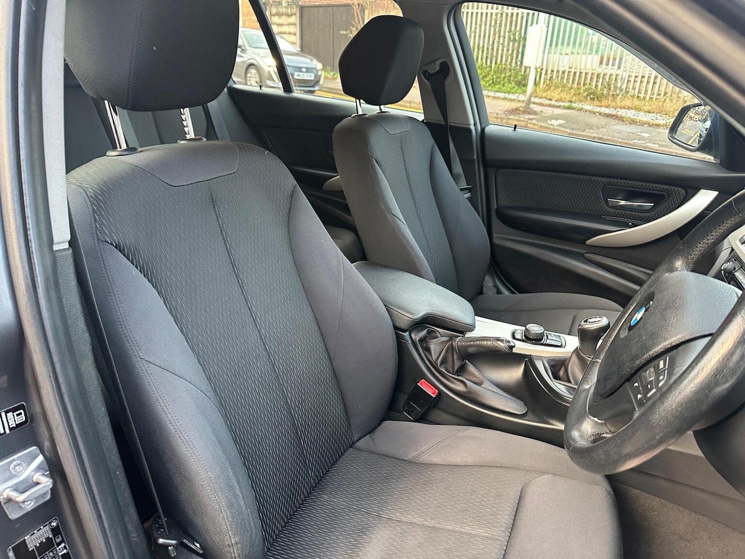 Used BMW 3 Series 2014 for sale - 77124235: Photo 25