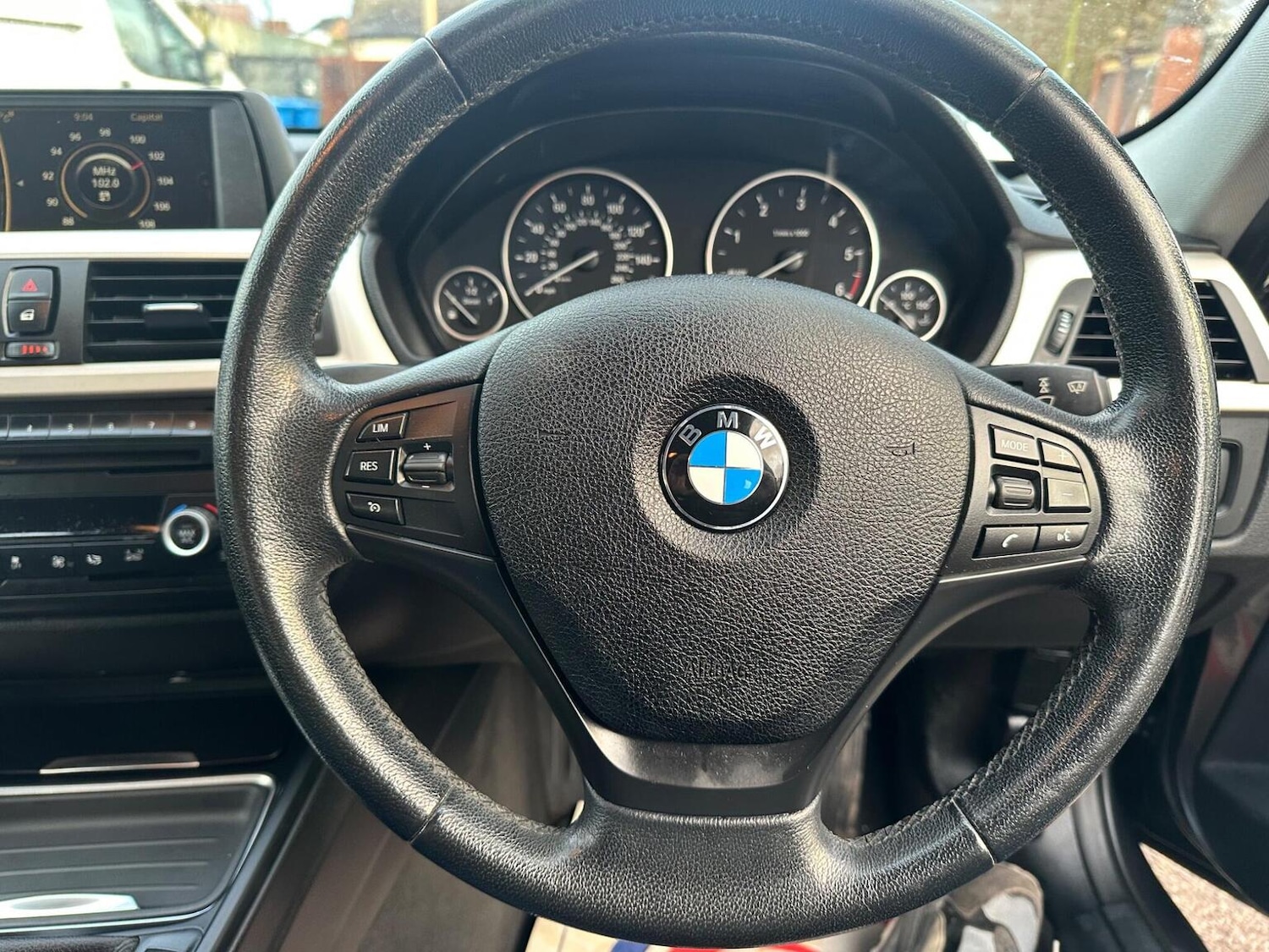 Used BMW 3 Series 2014 for sale - 77124235: Photo 27