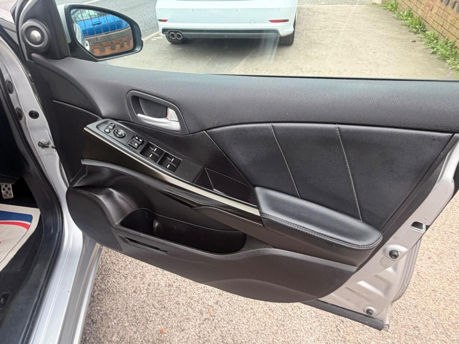 Used Honda Civic 2013 for sale - 77991664: Photo 25