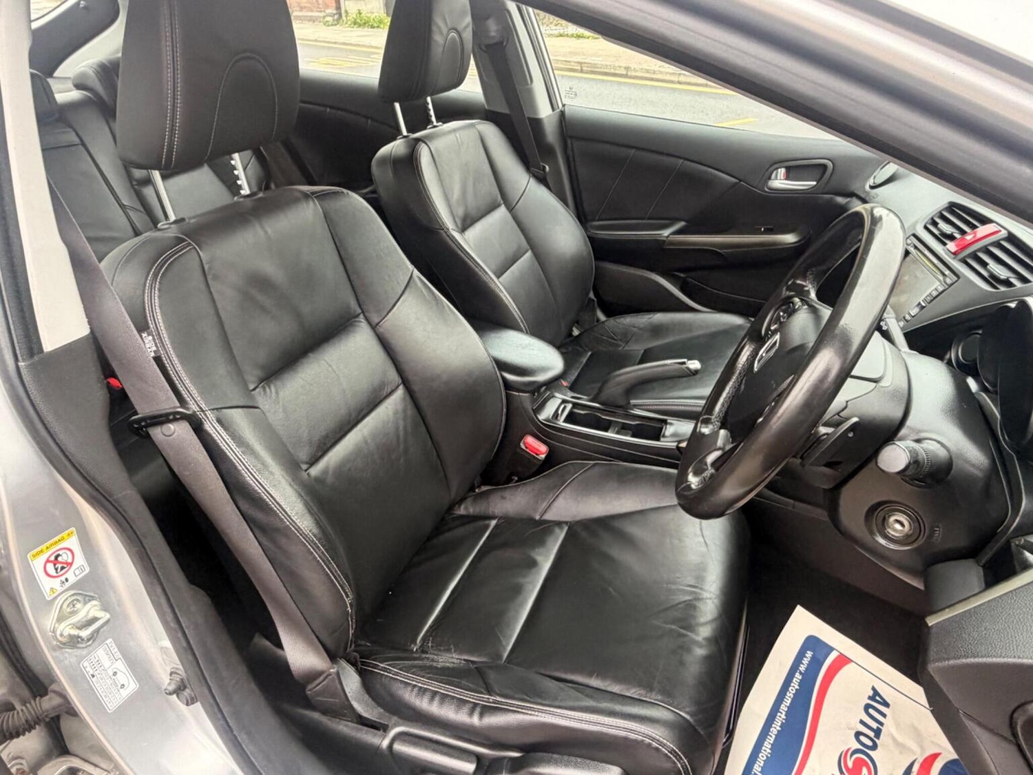 Used Honda Civic 2013 for sale - 77991664: Photo 26