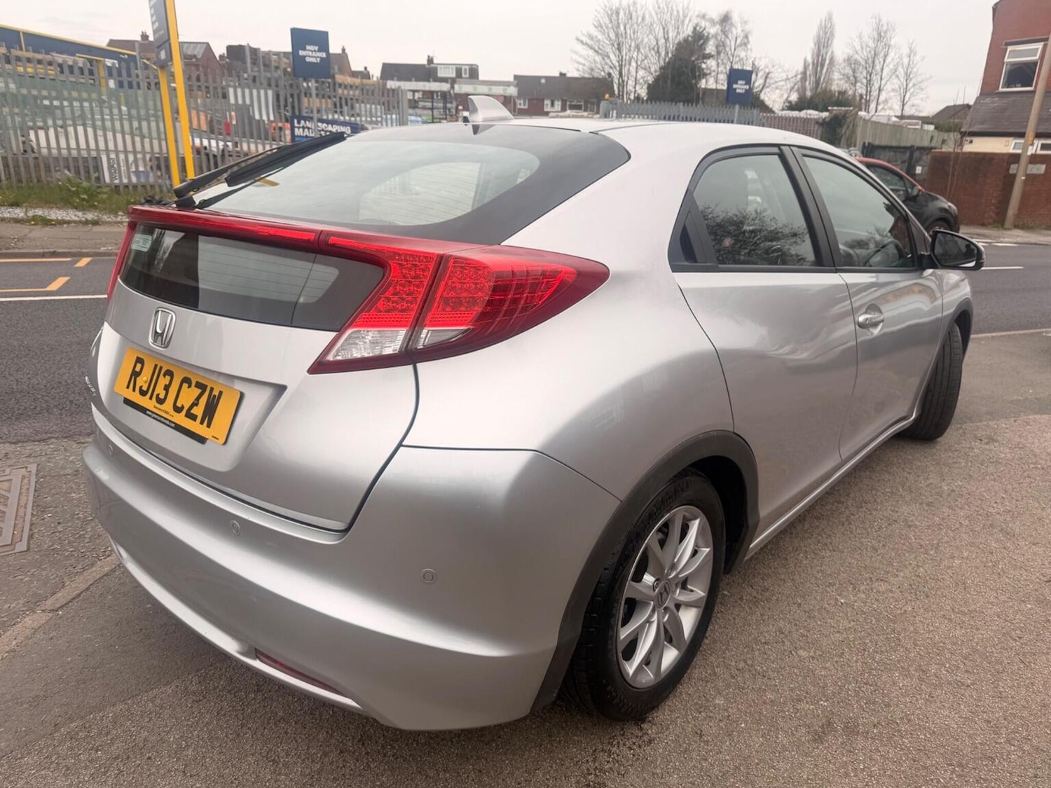 Used Honda Civic 2013 for sale - 77991664: Photo 7