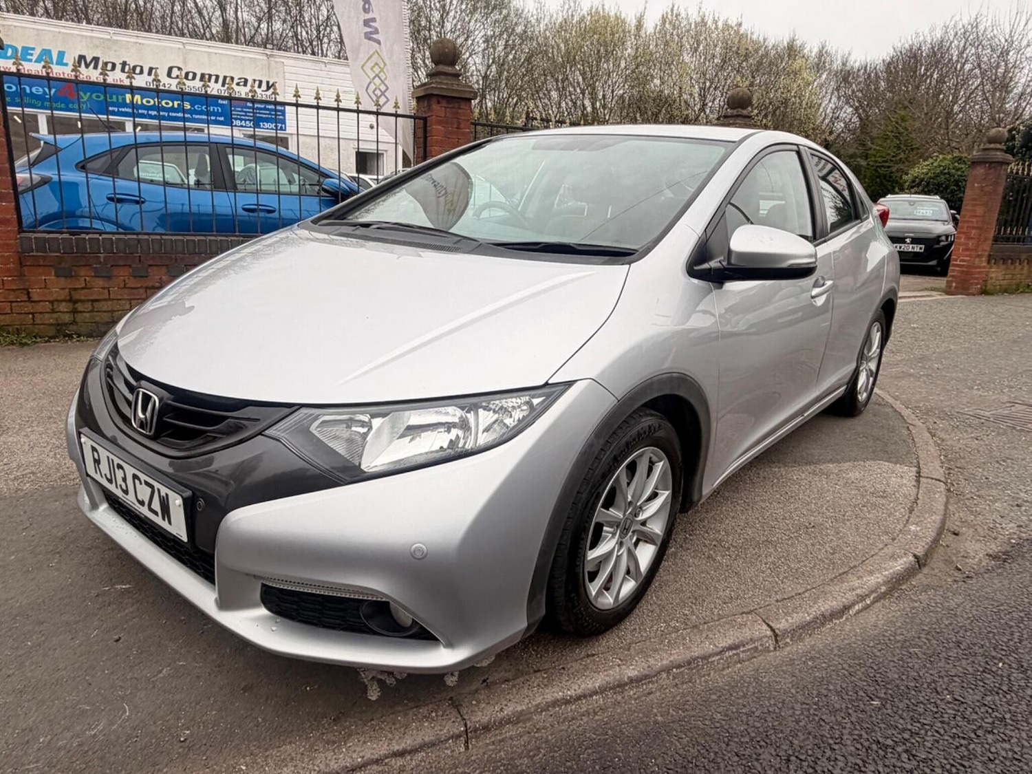 Used Honda Civic 2013 for sale - 77991664: Photo 8