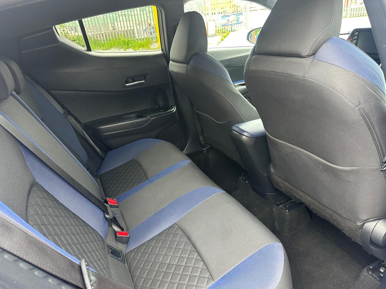 Used Toyota C-HR 2020 for sale - 76817979: Photo 22