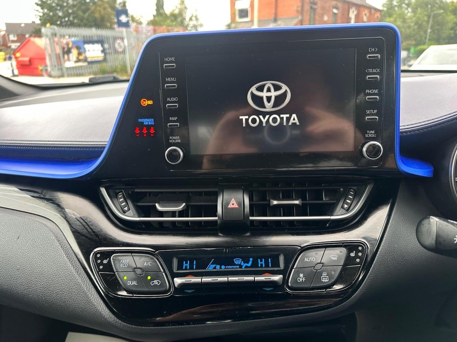 Used Toyota C-HR 2020 for sale - 76817979: Photo 31