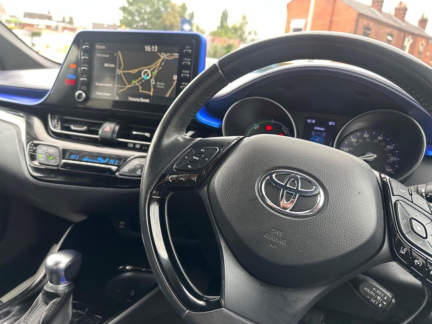 Used Toyota C-HR 2020 for sale - 76817979: Photo 36