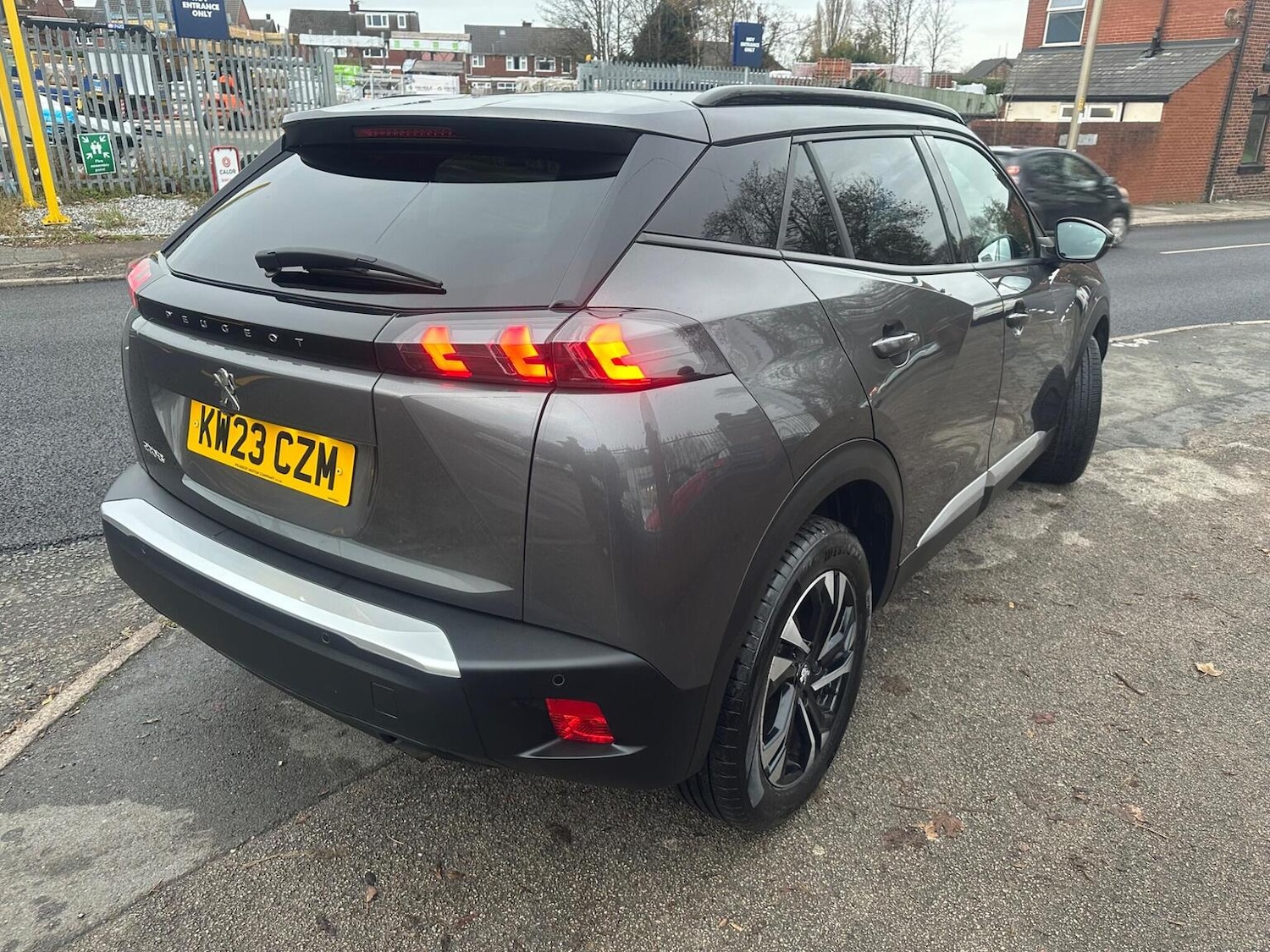 Used Peugeot 2008 2023 for sale - 76817993: Photo 3