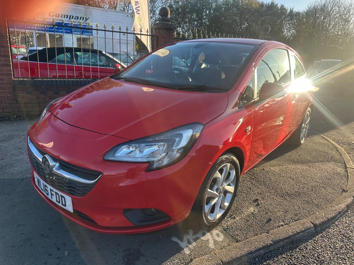 Used Vauxhall Corsa 2016 for sale - 76817989: Photo 2