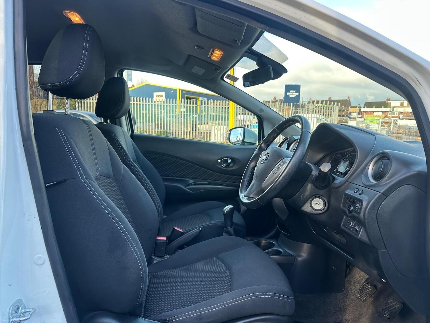 Used Nissan Note 2016 for sale - 76817988: Photo 22