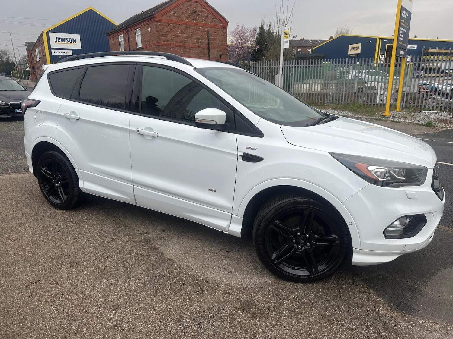 Used Ford Kuga 2017 for sale - 78182789: Photo 9