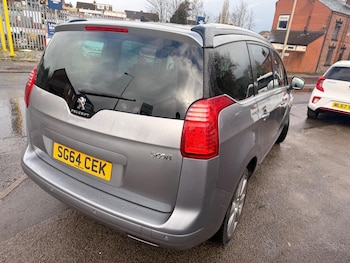 Used Peugeot 5008 2014 for sale - 77707139: Photo