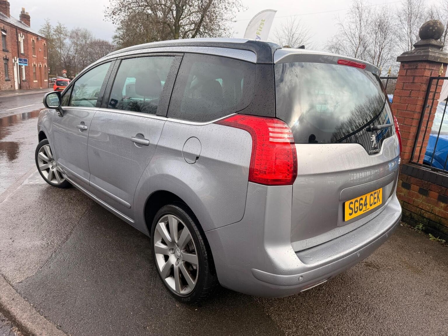 Used Peugeot 5008 2014 for sale - 77707139: Photo 6