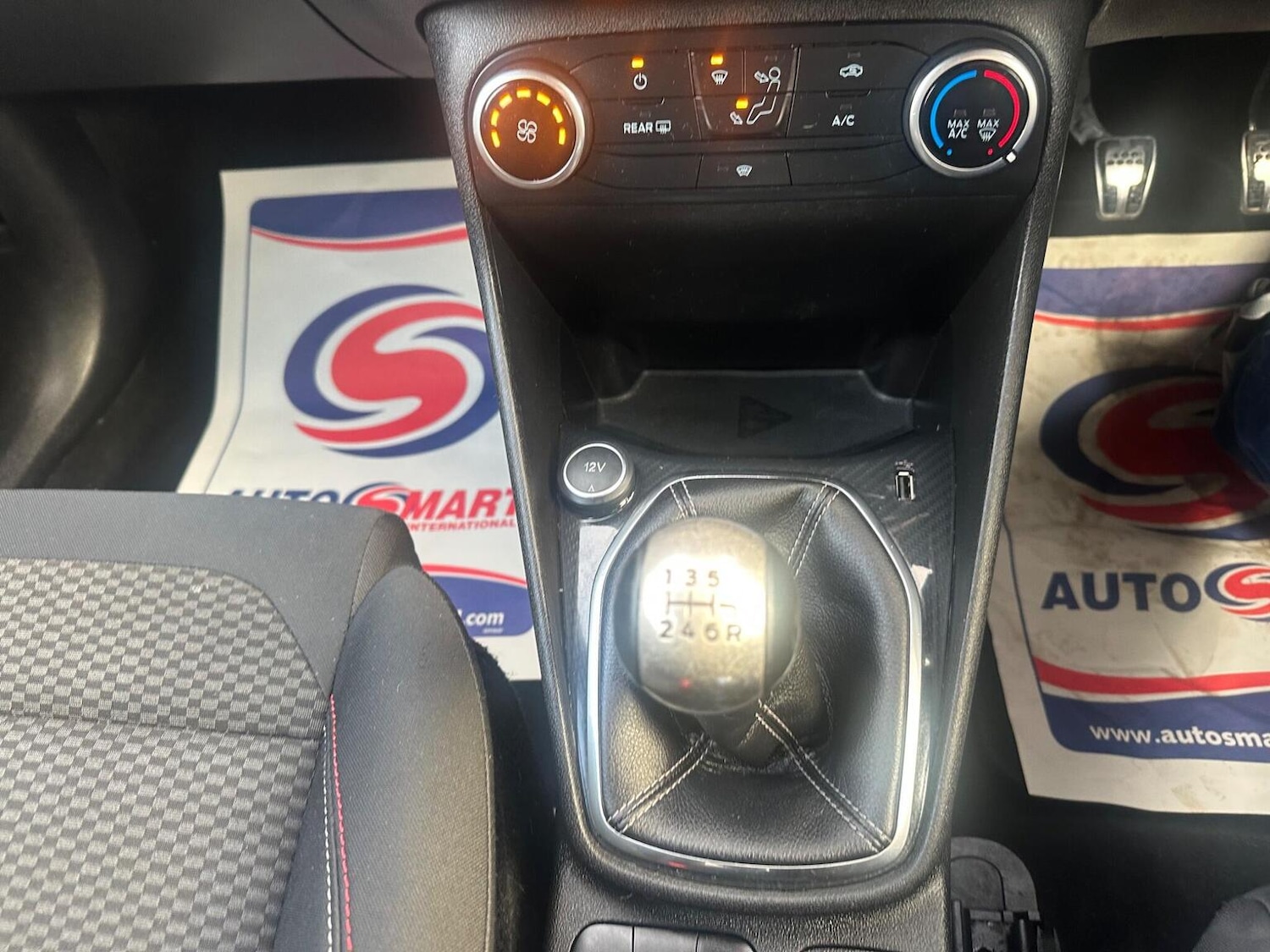 Used Ford Fiesta 2018 for sale - 76818016: Photo 26