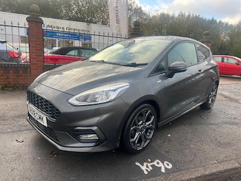 Used Ford Fiesta 2018 for sale - 76818016: Photo