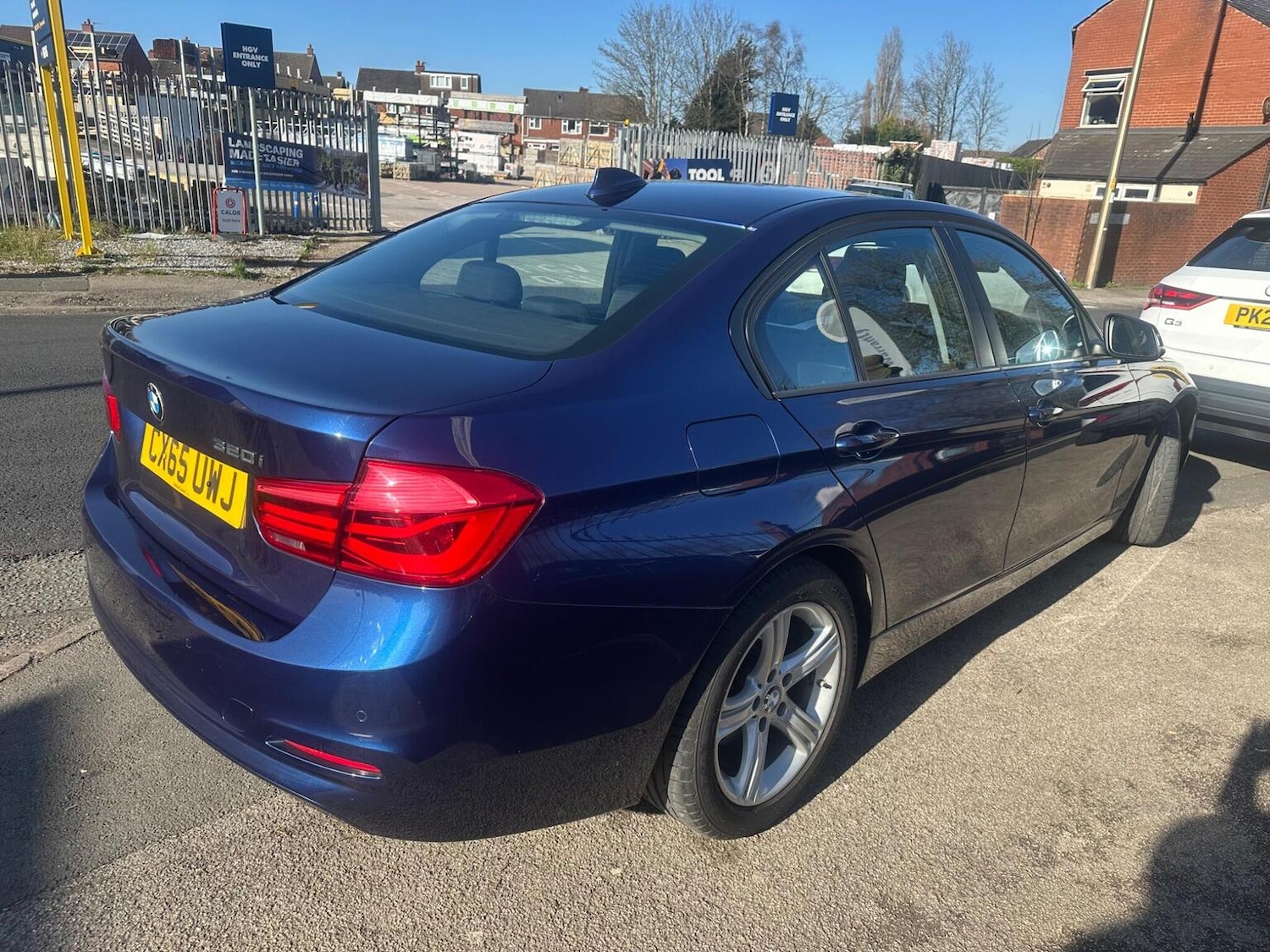 Used BMW 3 Series 2015 for sale - 77735780: Photo 3