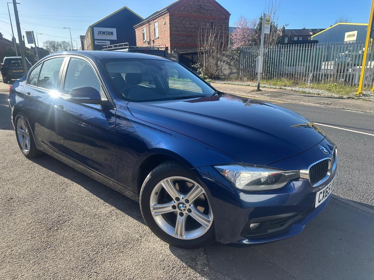 Used BMW 3 Series 2015 for sale - 77735780: Photo 5