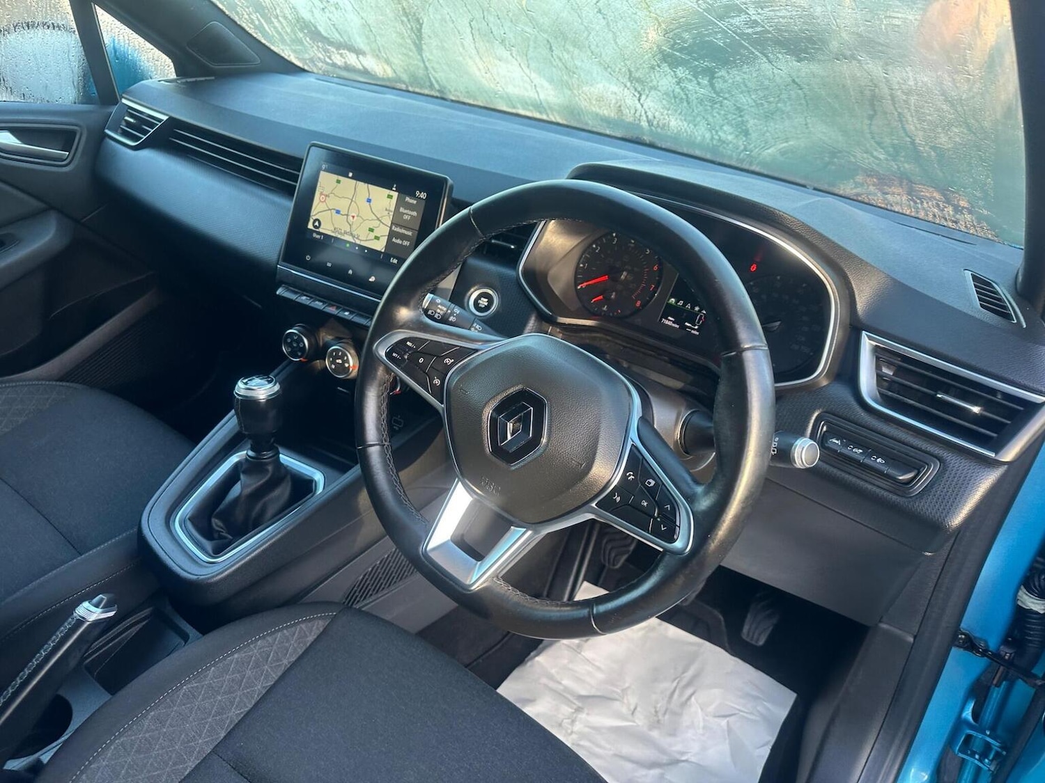 Used Renault Clio 2020 for sale - 76817982: Photo 14