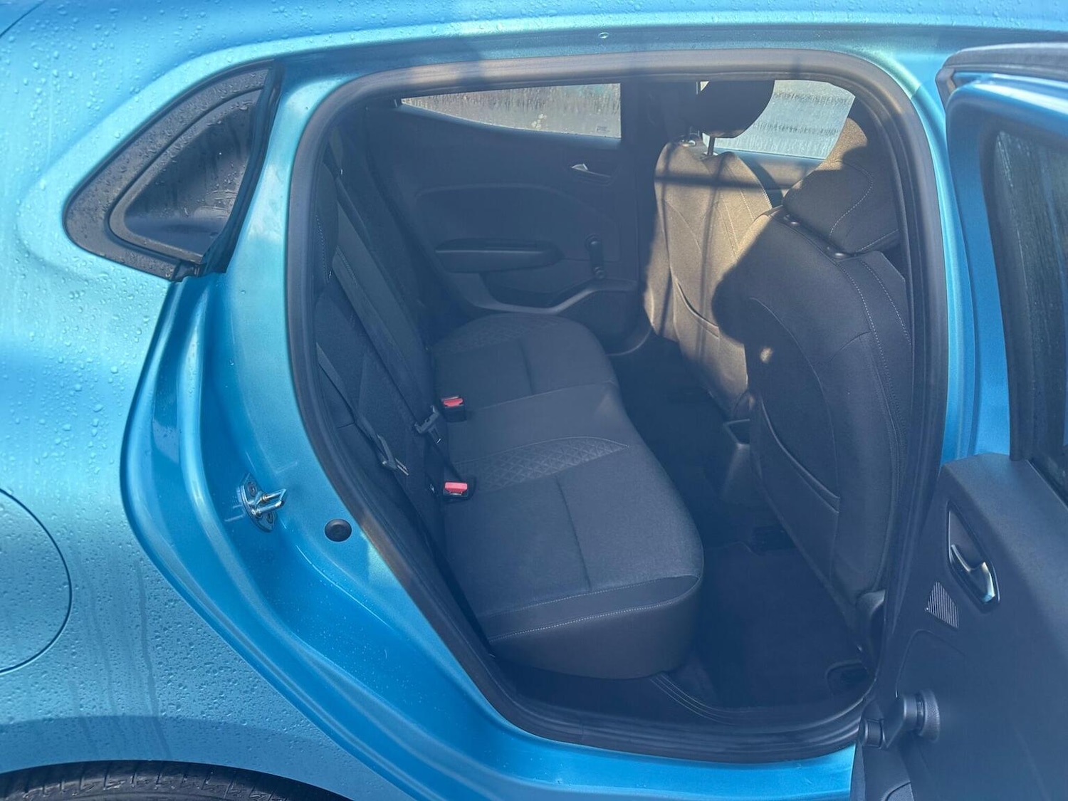 Used Renault Clio 2020 for sale - 76817982: Photo 17