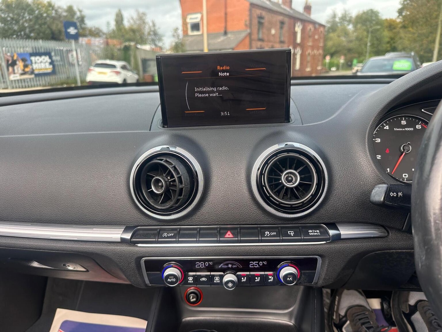 Used Audi A3 2014 for sale - 76817997: Photo 12