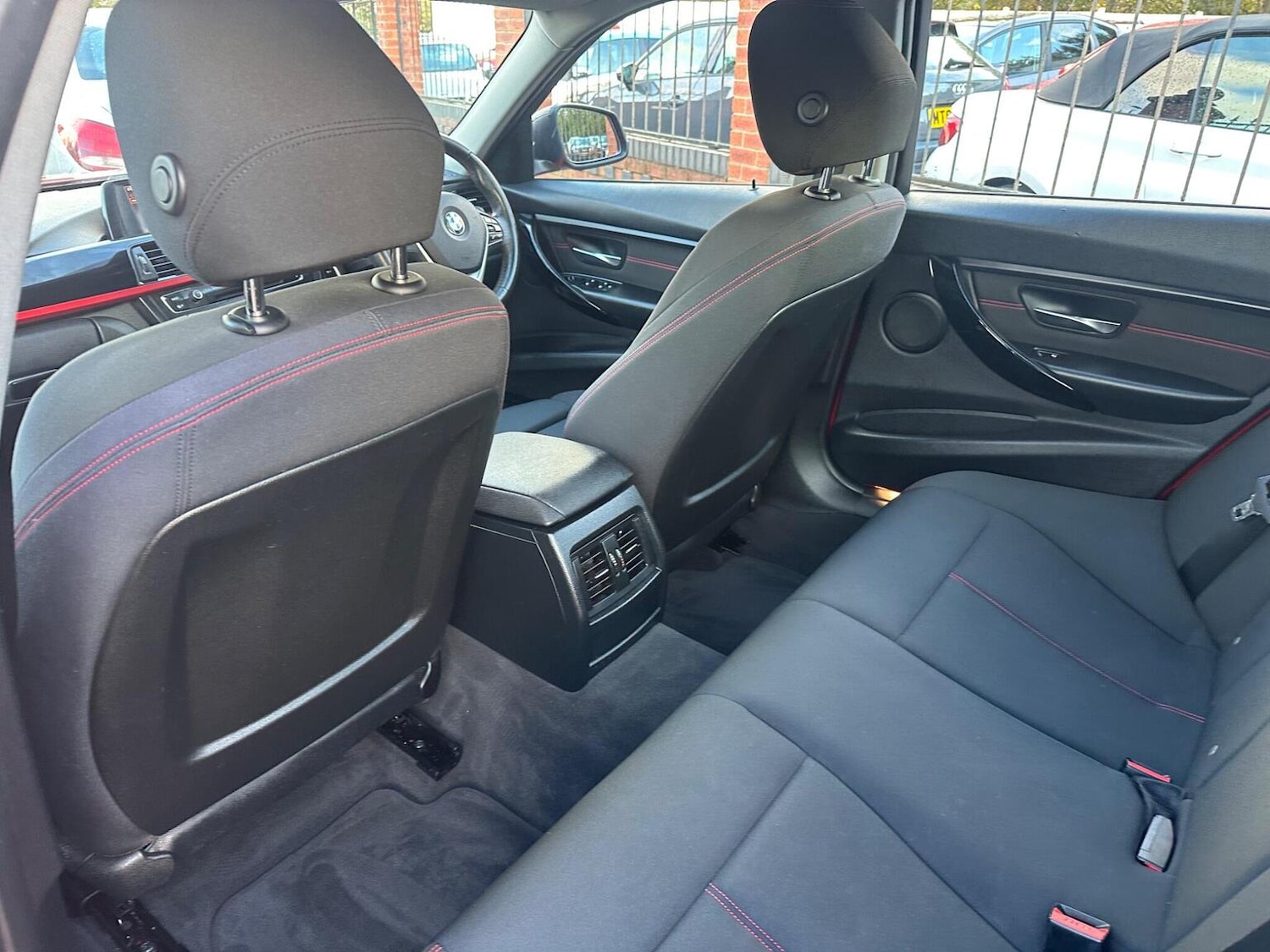 Used BMW 3 Series 2014 for sale - 76818009: Photo 17