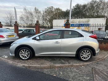 Used Honda Civic 2014 for sale - 76818012: Photo