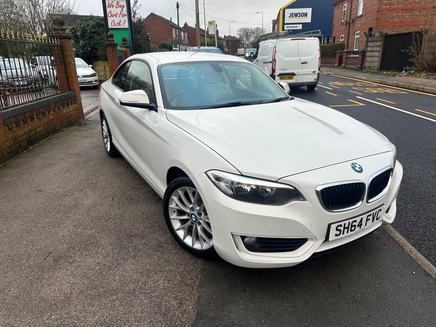 Used BMW 2 Series 2014 for sale - 77264442: Photo 2