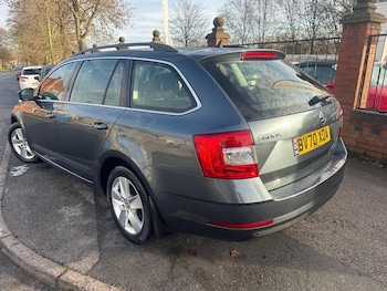 Used Skoda Octavia 2020 for sale - 76817976: Photo