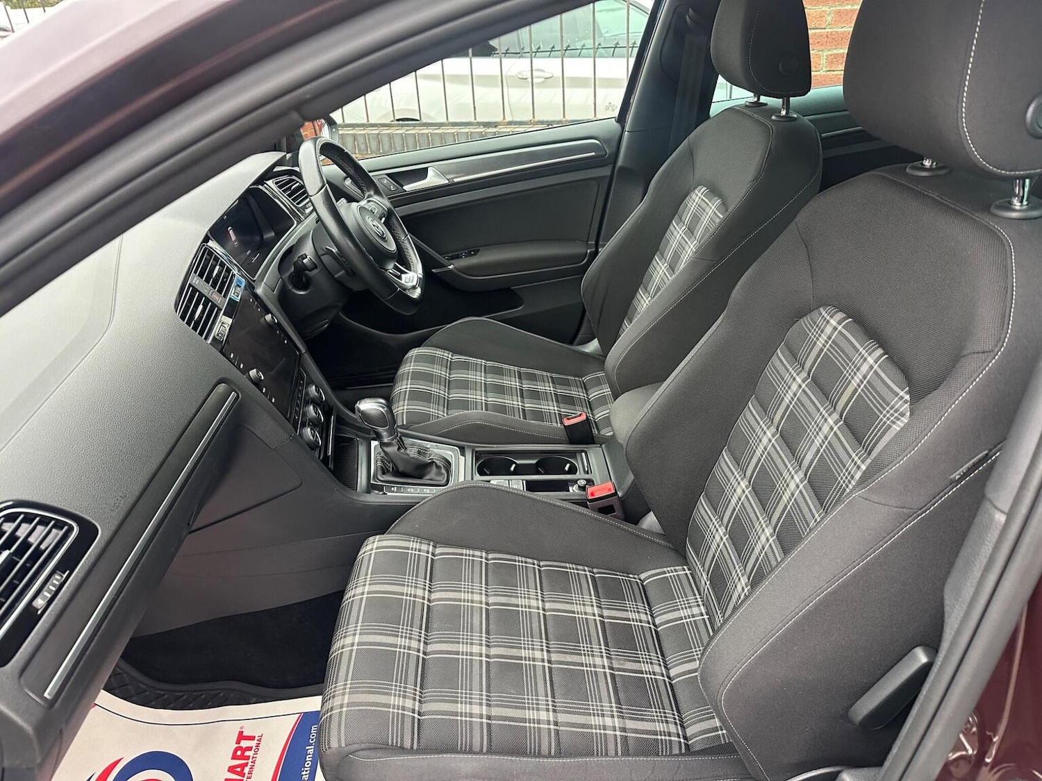 Used Volkswagen Golf 2017 for sale - 76818014: Photo 16