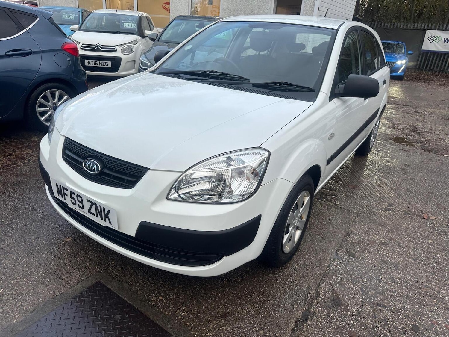 Used Kia Rio 2009 for sale - 76818015: Photo 2