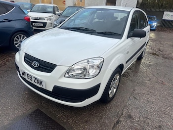Used Kia Rio 2009 for sale - 76818015: Photo