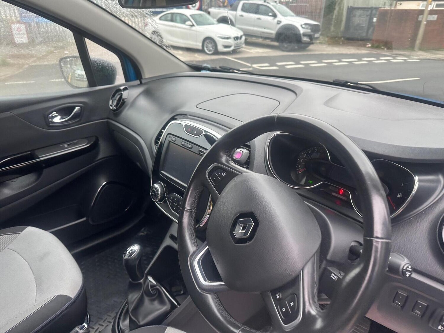 Used Renault Captur 2017 for sale - 77792865: Photo 15